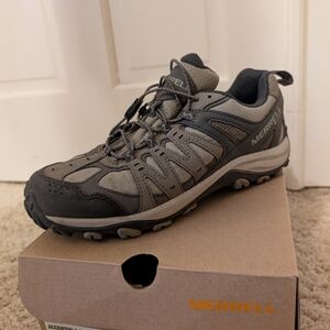 Merrell Accentor Woman's Gray Hiking Shoes Size 9